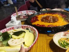 -馋虫重庆火锅(玉林南街店)