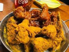 -BHC炸鸡(明洞总店)