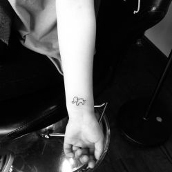 -刺客纹画纹身·洗纹身·穿孔饰品