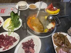 -名门潮牛·鲜牛肉海鲜火锅.烧烤自助餐厅(诚丰广场店)