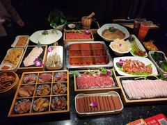 百分百重庆麻辣九宫格-渝利重庆火锅