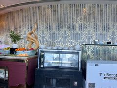 -怡豪大饭店·49楼旋转自助餐厅