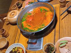 -快活林酸汤鱼鲜品火锅店(甲秀楼店)