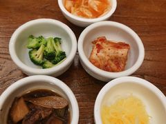 -萨拉伯尔(燕莎友谊商城店)