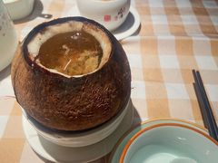 原只椰子炖乌鸡-珍味汤馆·潮汕家乡菜(保利文化广场店)