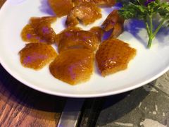 -三人行骨头王火锅(长寿店)