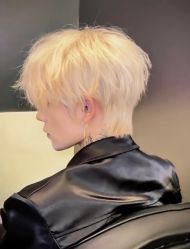 -藤野造型烫发染发