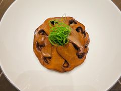 -海派悦庭·海胆烧麦·新融合菜(凯德广场店)