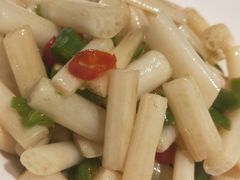 -丹江口渔村·湘味厨房(桃园店)