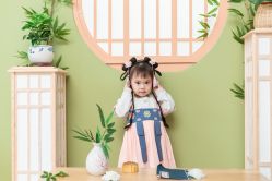 -小熊维尼高端儿童摄影(宝安旗舰店)