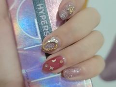 -4iNLOOK美瞳店(龙之梦购物中心虹口店)