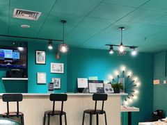 -Trend1881视光·蔡司视觉(领展广场店)