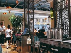 大堂-马老六清真餐厅(雁滩店)