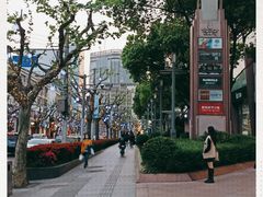 -梅龙镇广场