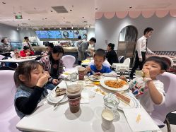 -奈尔宝家庭中心·亲子餐厅(北京东坝万达店)