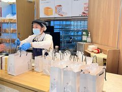 -银座仁志川·生吐司专门店(香港广场店)