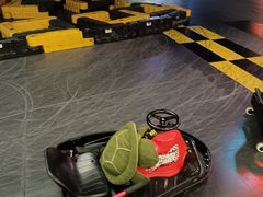 -极限PLAY运动娱乐新世界·团建派对潮玩休闲馆·室内蹦极高空游乐园