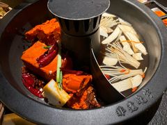 -晓宇重庆火锅(西安荟聚店)