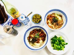 -沪西老弄堂面馆(定西路店)