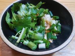 -小熊纪称盘麻辣烫