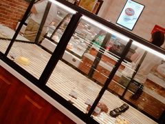 面包甜点陈列柜-丹香(青岛伊春路店)
