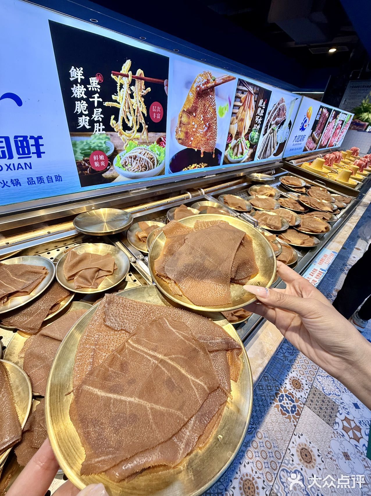 如何几十块吃垮毛肚海鲜自助餐厅㊙️