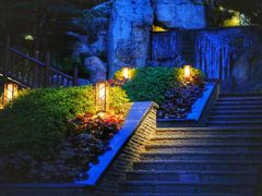 -七彩云南古滇温泉山庄