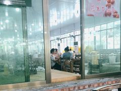 -五洞培记山庄·鲜牛肉火锅