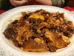 红烧牛窝骨-天津乾毓德饭庄·清真传统炒菜·海鲜烧烤(咸阳路店)