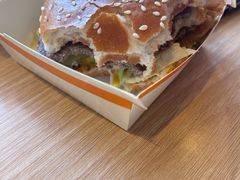 -麦当劳(杭州西湖银泰百货店)
