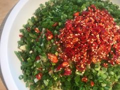 -兔行天下-鸿鹤鲜锅兔(中海国际店)