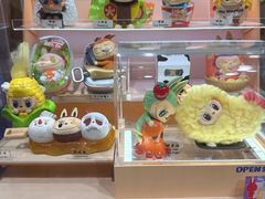 -泡泡玛特POPMART(上海环球港店)