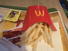 -麦当劳(杭州西湖银泰百货店)