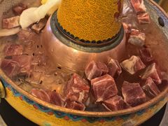 -毛辣果·贵州红酸汤牛肉火锅(西单店)
