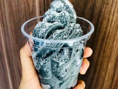灰小椰-麦当劳(宾水西道店)