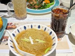 招牌鲜虾云吞面-添饭茶餐厅(天悦龙庭店)