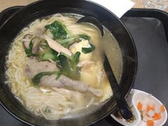 手撕老鸡面-好麺世家海鲜面馆(新建中路店)