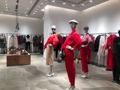 -URBAN REVIVO(西安Momopark店)