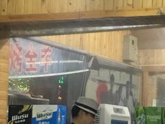 -布尔津河堤夜市