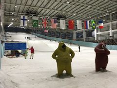 -乔波室内滑雪场