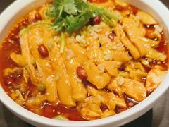 -川流不息·地道川菜·小龙虾(松东路店)