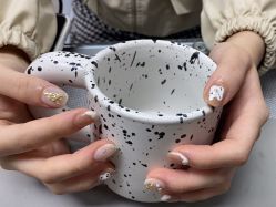 -芊屿芊浔美甲