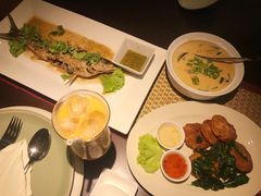 -Sala Thai Restaurant