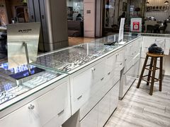 -三叶眼镜城(八佰伴店)