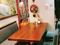 -芭莉与彩虹西餐厅(成都合生汇店)