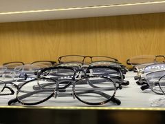 -优医视平价眼镜蔡司依视路折扣工厂店(十里堡店)