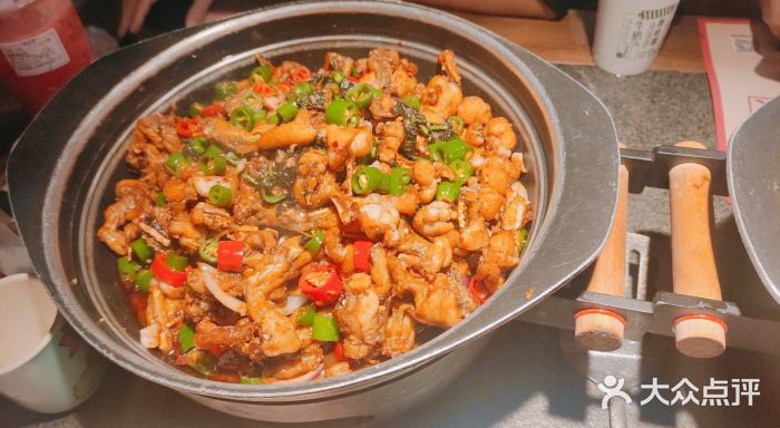 蛙小侠·沸腾砂锅(南山欢乐颂店)青椒紫苏味图片