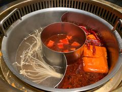 -额尔敦传统涮火锅·烧烤(鑫源山庄店)