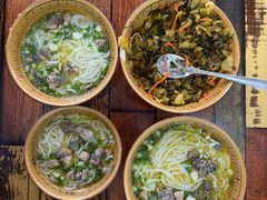 -正宗李家土鸡米线店
