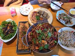 -民食香·腊排骨野生菌美食(木府店)